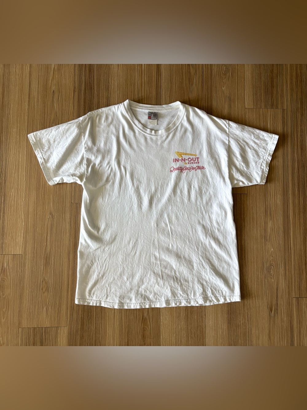 Vintage 80s IN N OUT Burger T-Shirt Muscle Car Retro California Cotton Mens L